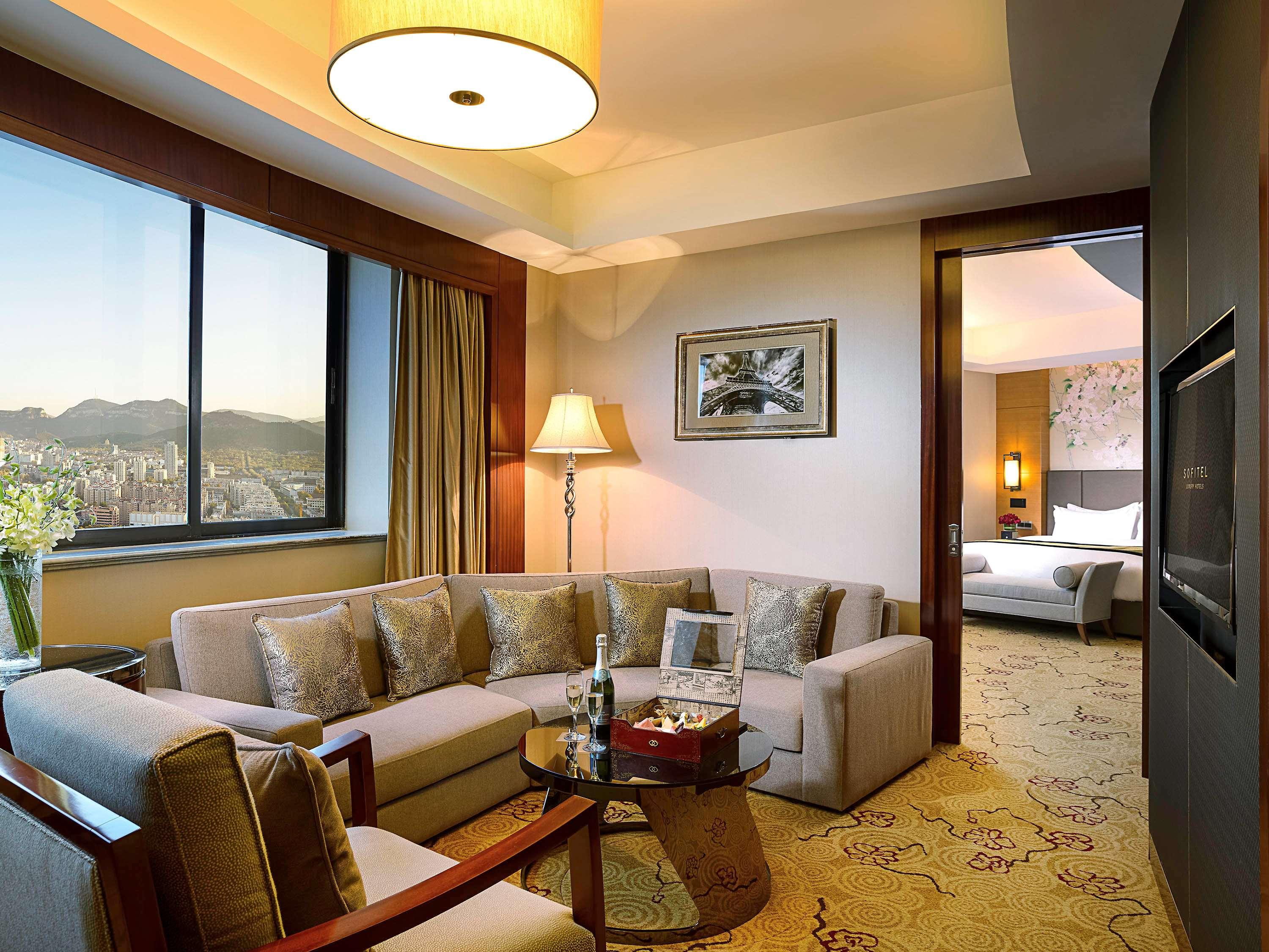 هتل Sofitel Jinan Silver Plaza Jinan