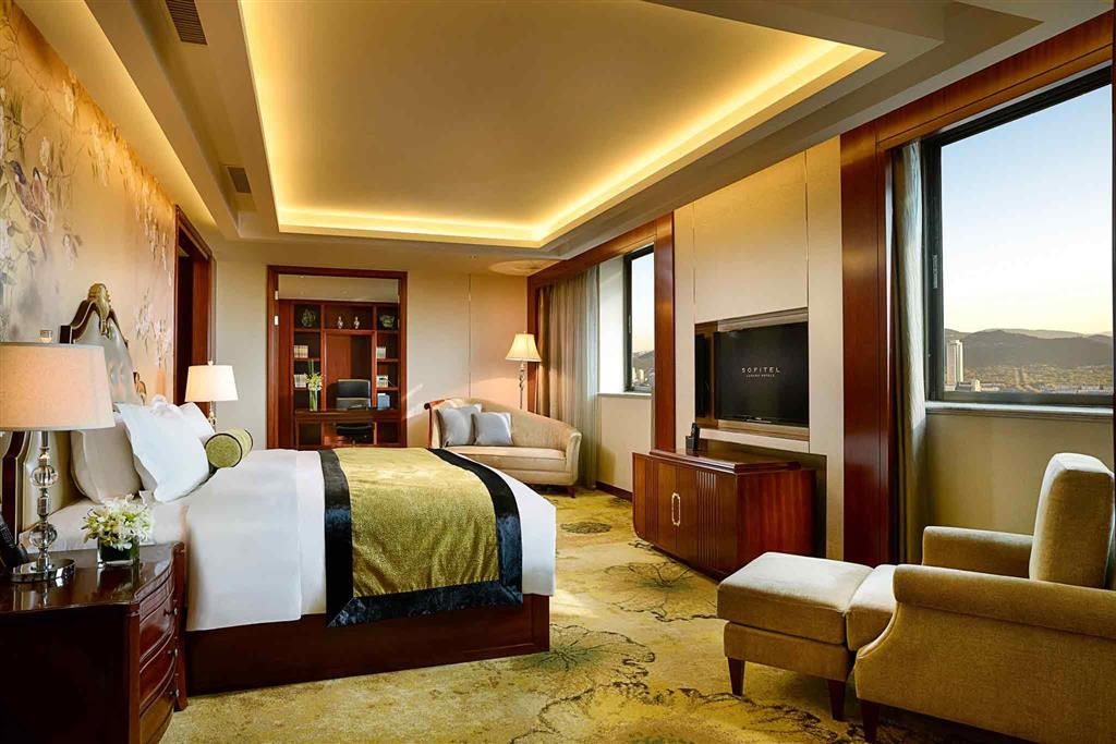 هتل Sofitel Jinan Silver Plaza Jinan