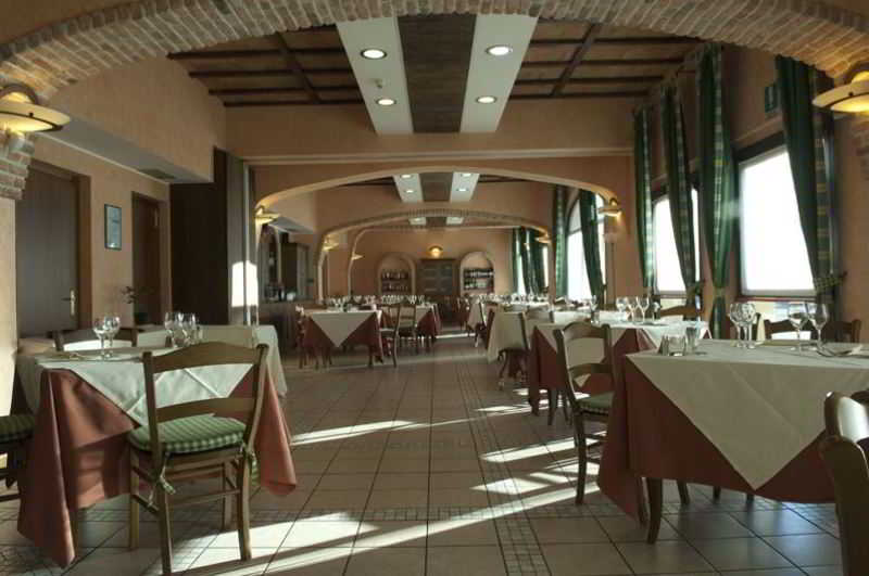 هتل Al Mulino الساندریا