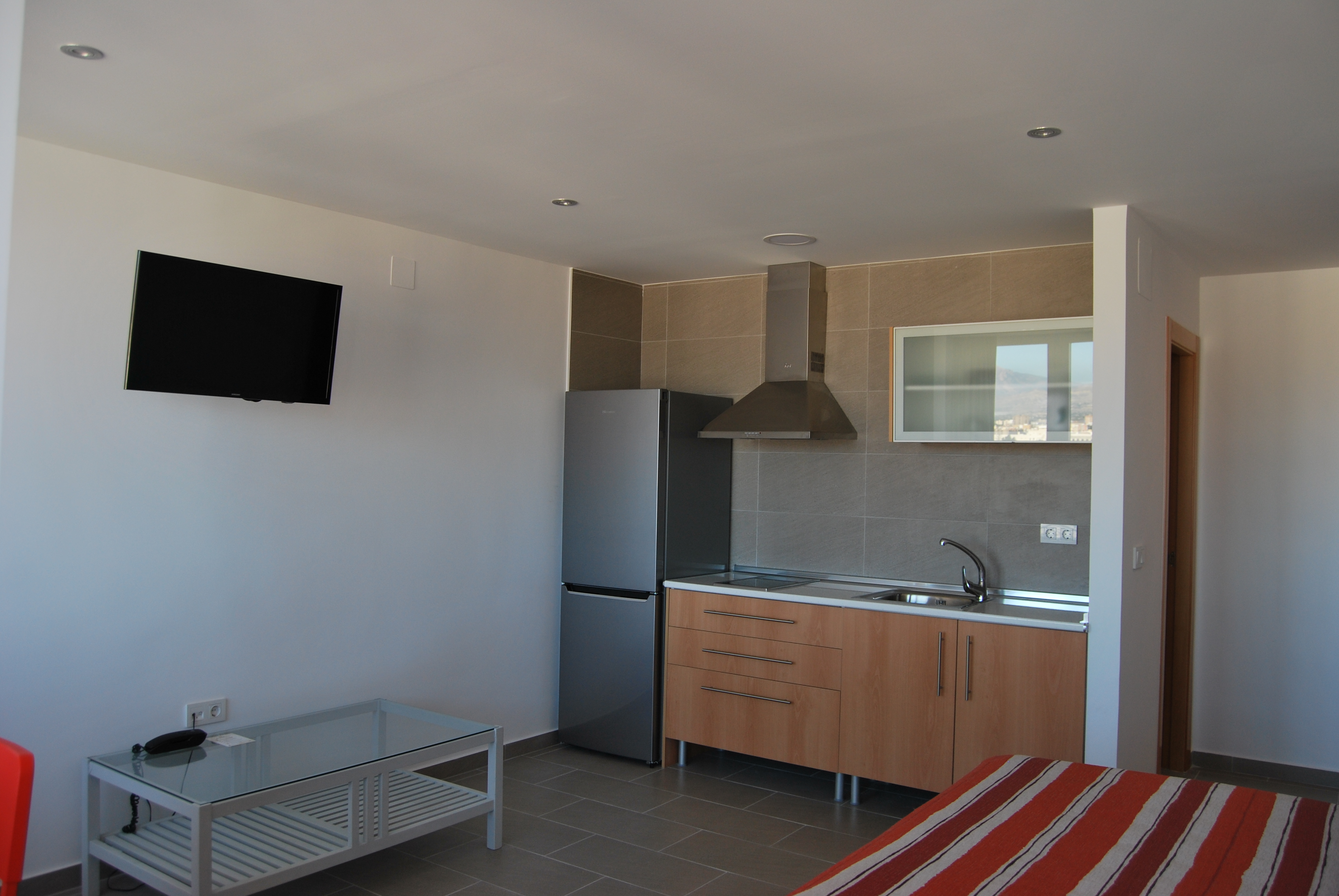 هتل Estudiotel Alicante Alicante