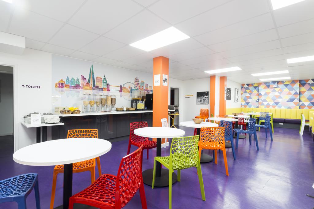 هتل SoHostel لندن