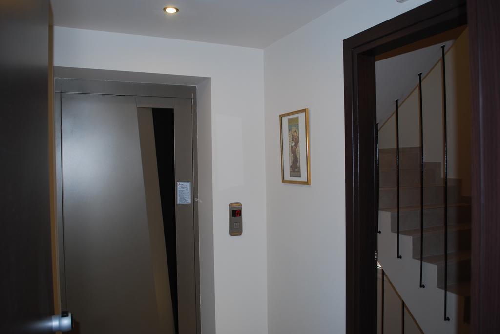 هتل White Lotus Hotel آتن