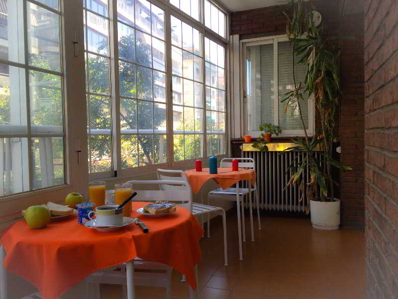 هتل Barcelona City Seven بارسلونا