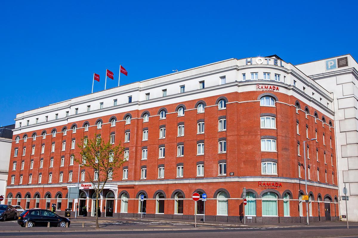 هتل Ramada Encore Belfast City Centre Belfast