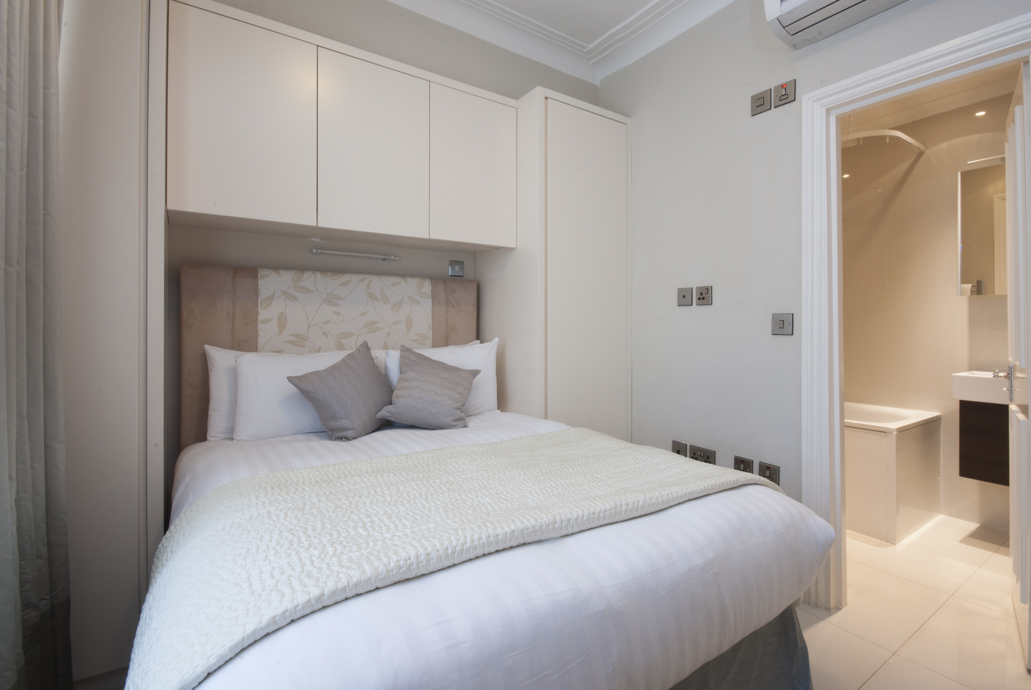 هتل Fountain House Apartments لندن