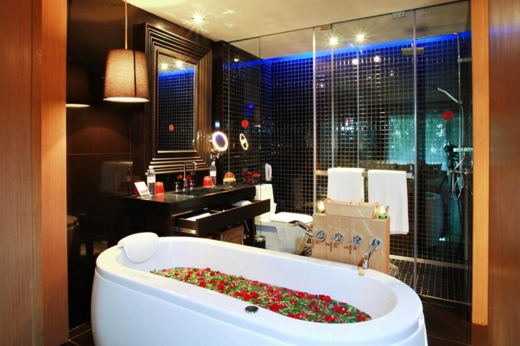 هتل Ramada Resort by Wyndham Khao Lak Takua Pa