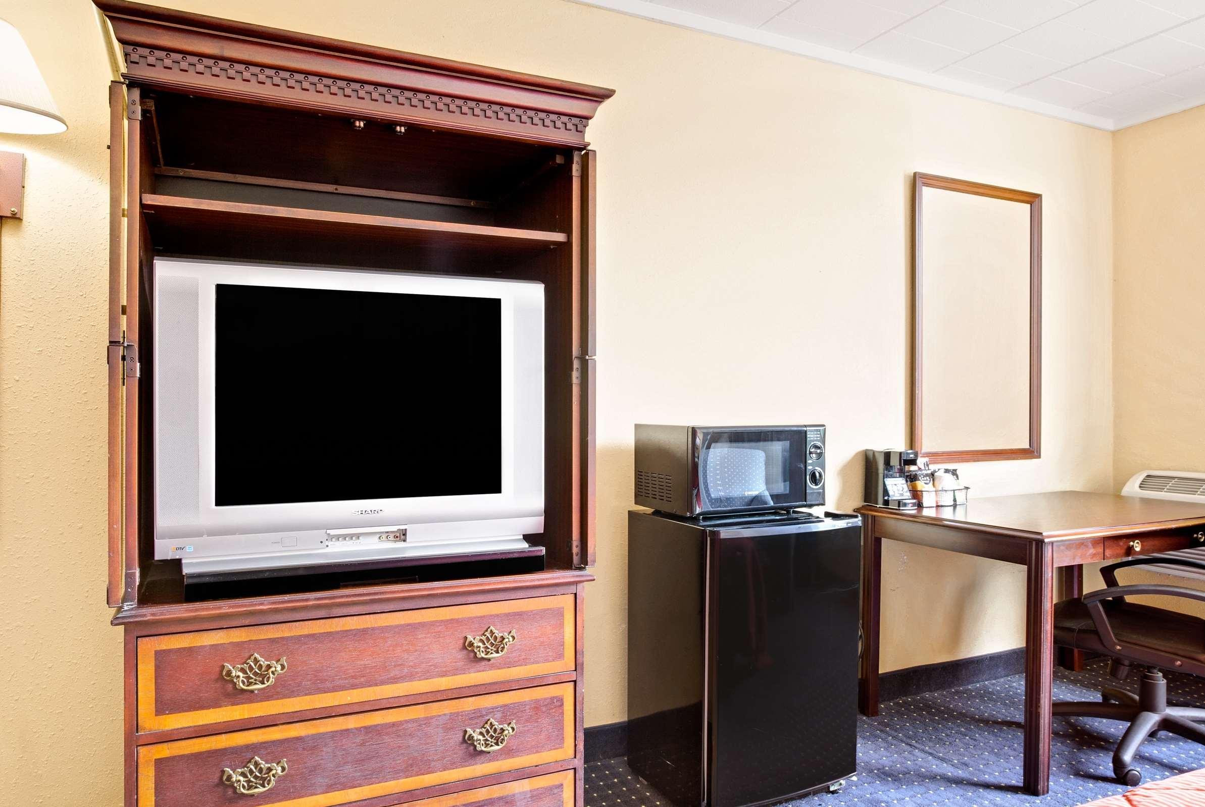 هتل Days Inn Bath Hammondsport Bath