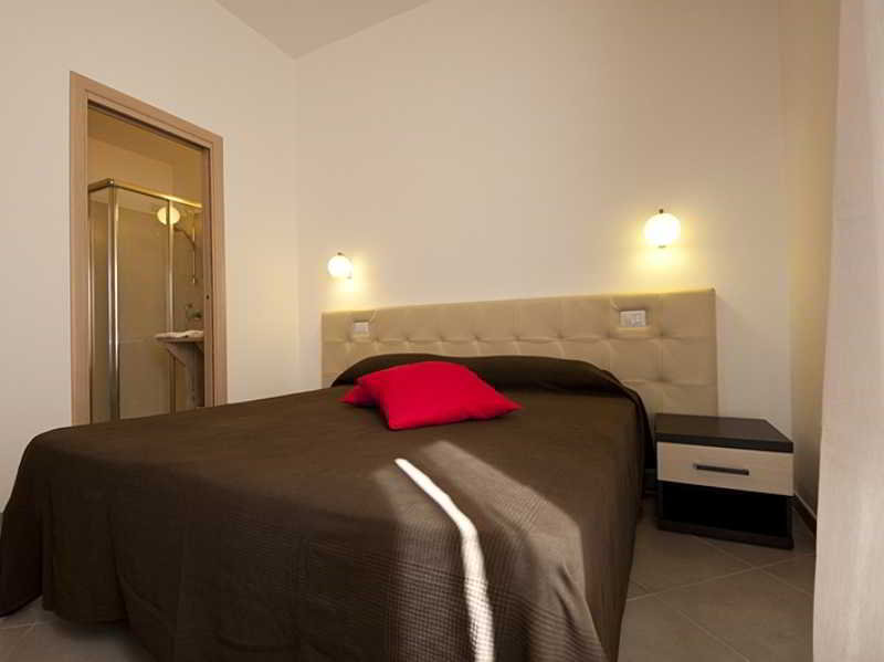 هتل Ara Pacis Inn رم