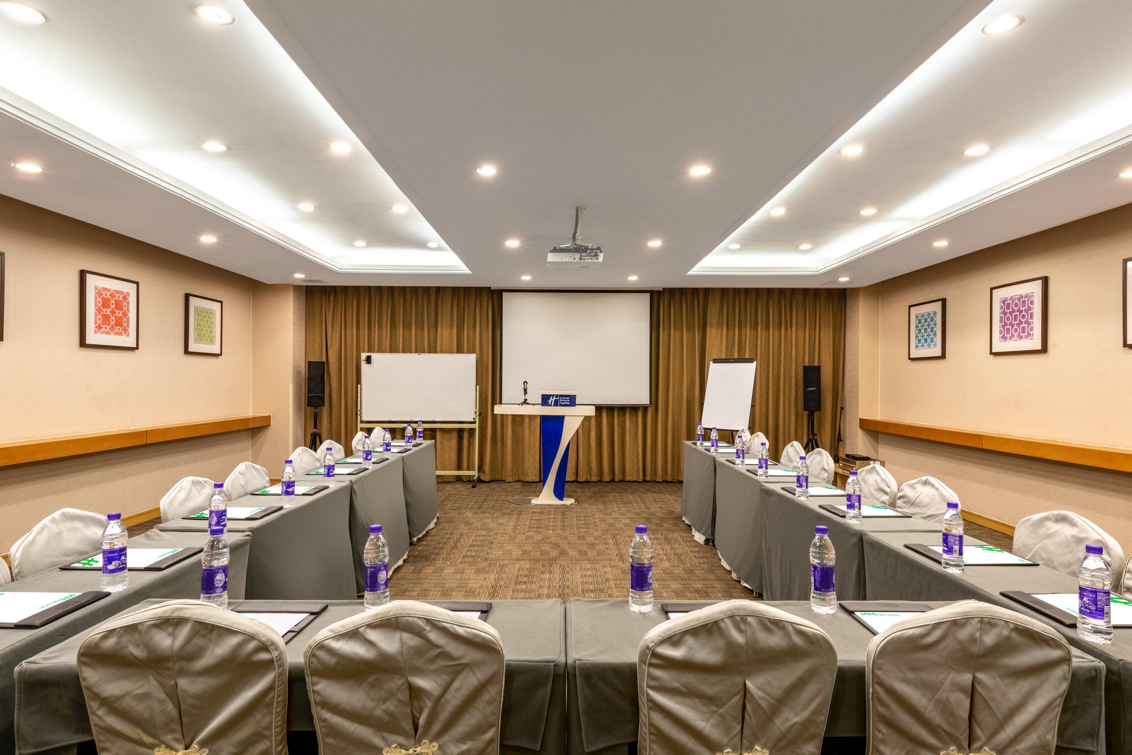 هتل Holiday Inn Express Shangdi پکن