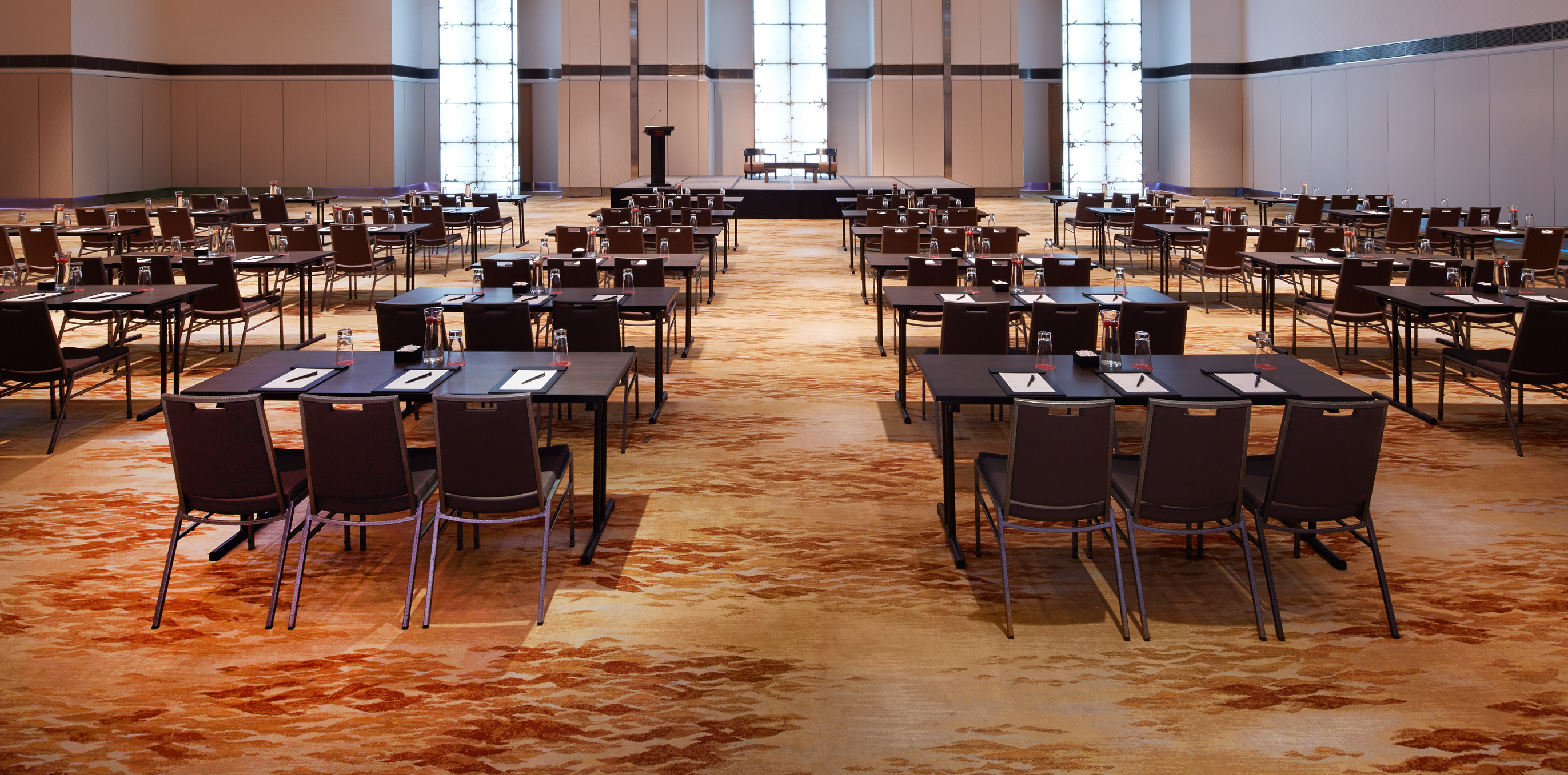 هتل Singapore Marriott Tang Plaza Hotel سنگاپور