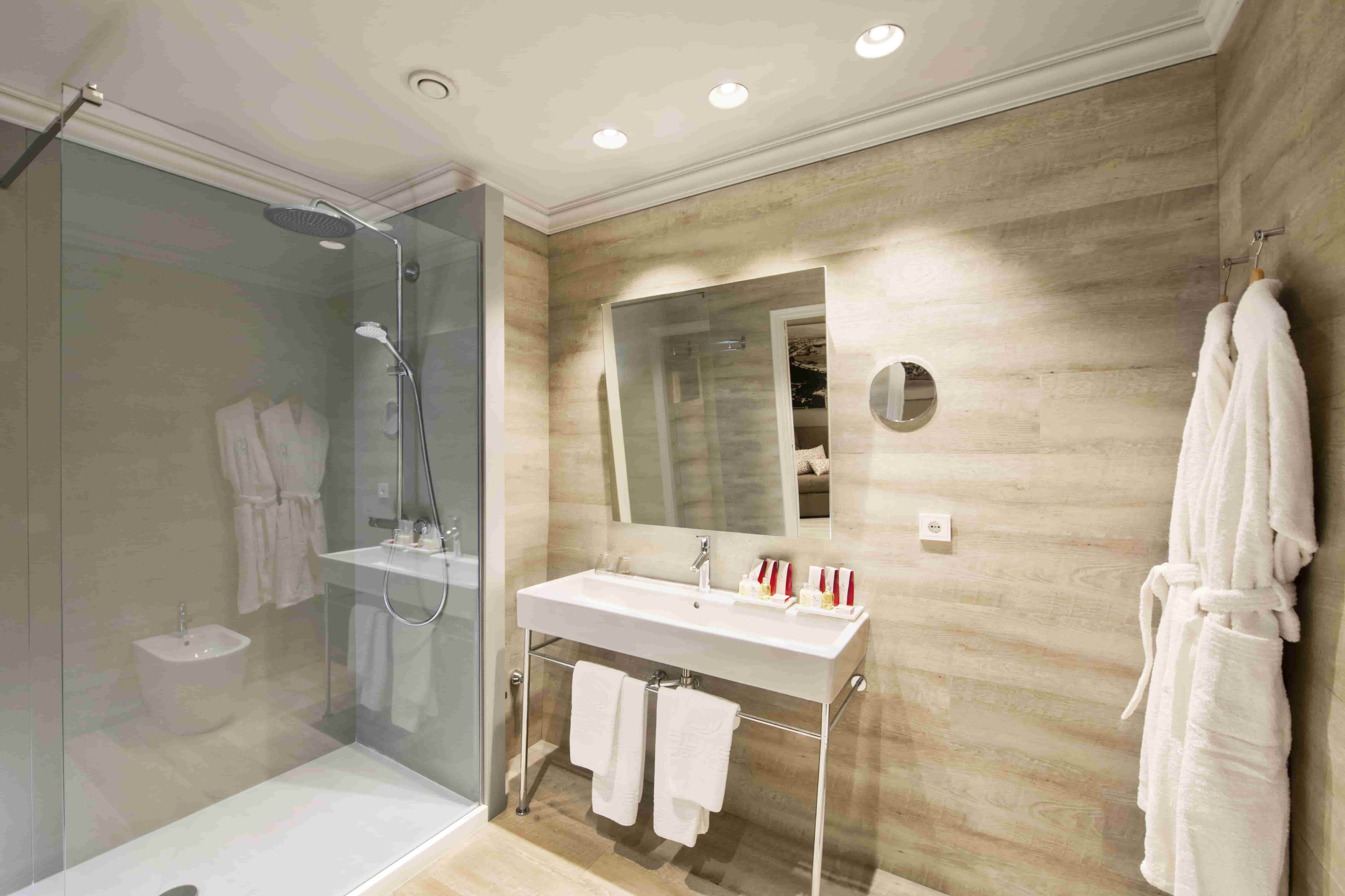 هتل Sallés Hotel Málaga Centro مالاگا