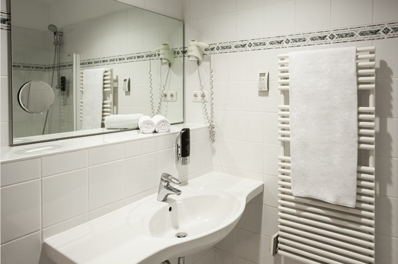 Alibaba https://cdn.alibaba.ir/ostorage/hotel/images/357E9FA/C61D7A7C41F5D0E01C1616F74BB909F6.png