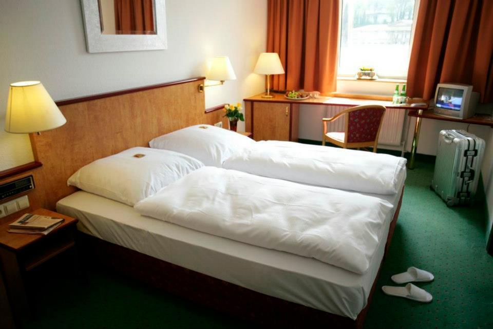 هتل Hotel Astor Wuppertal Wuppertal