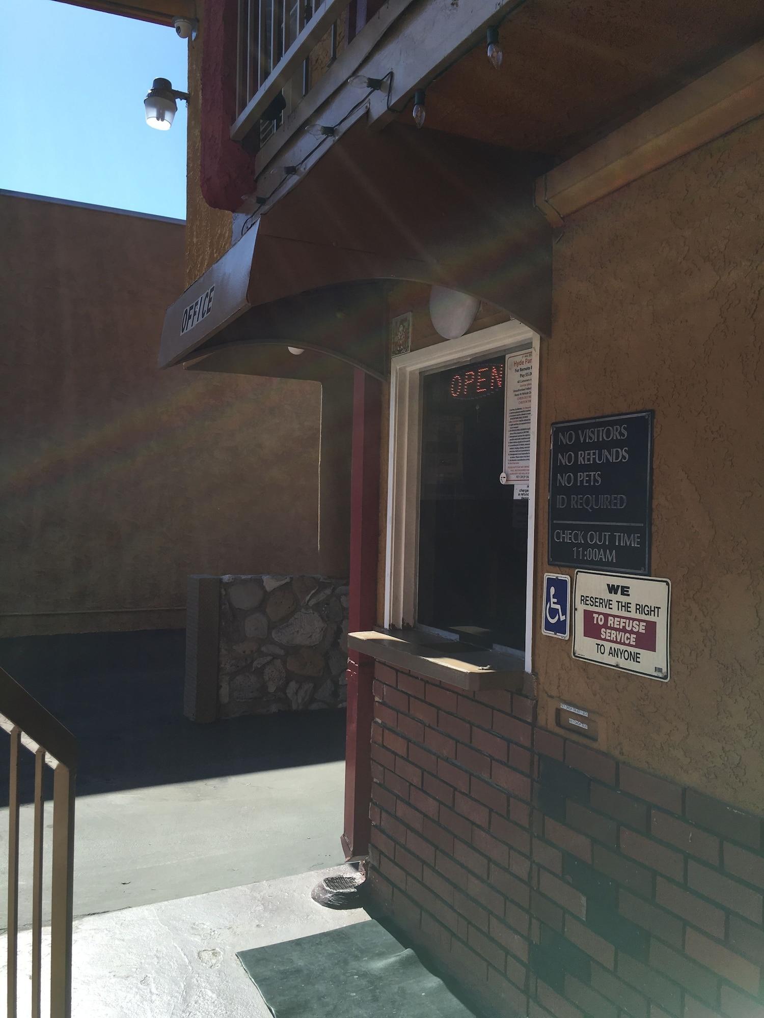 هتل Hyde Park Motel لس آنجلس