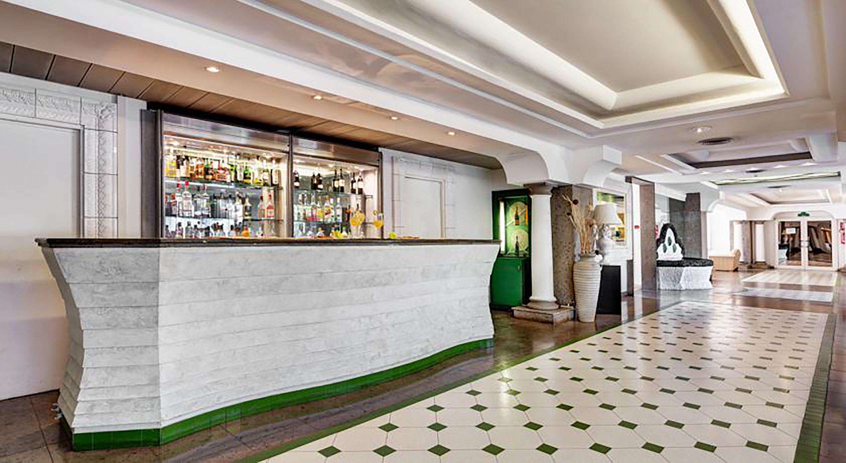 هتل Aris Garden رم