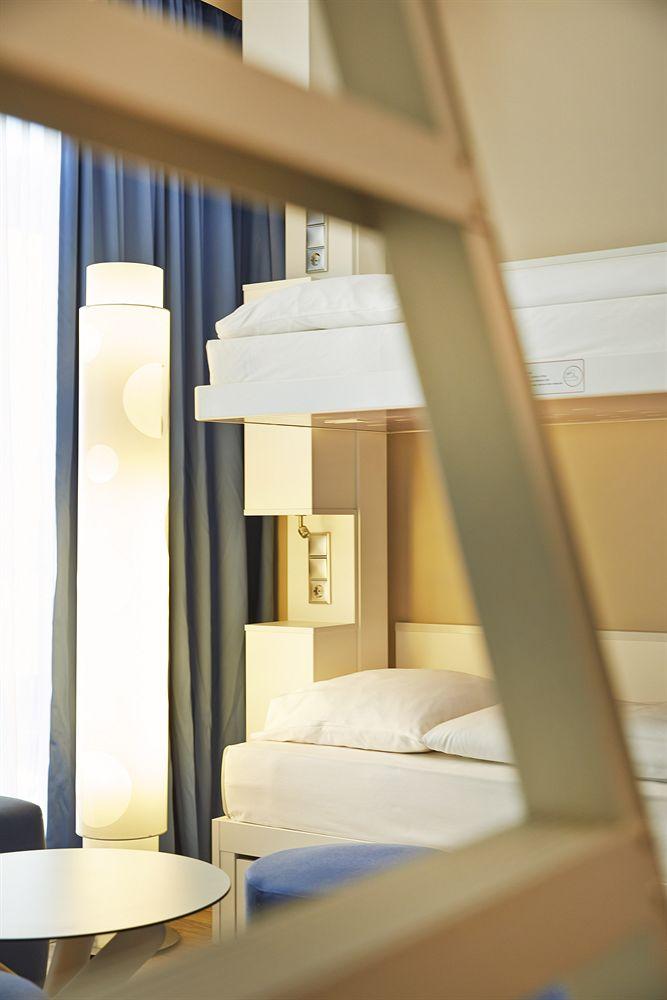 هتل H2 Hotel München Messe مونیخ