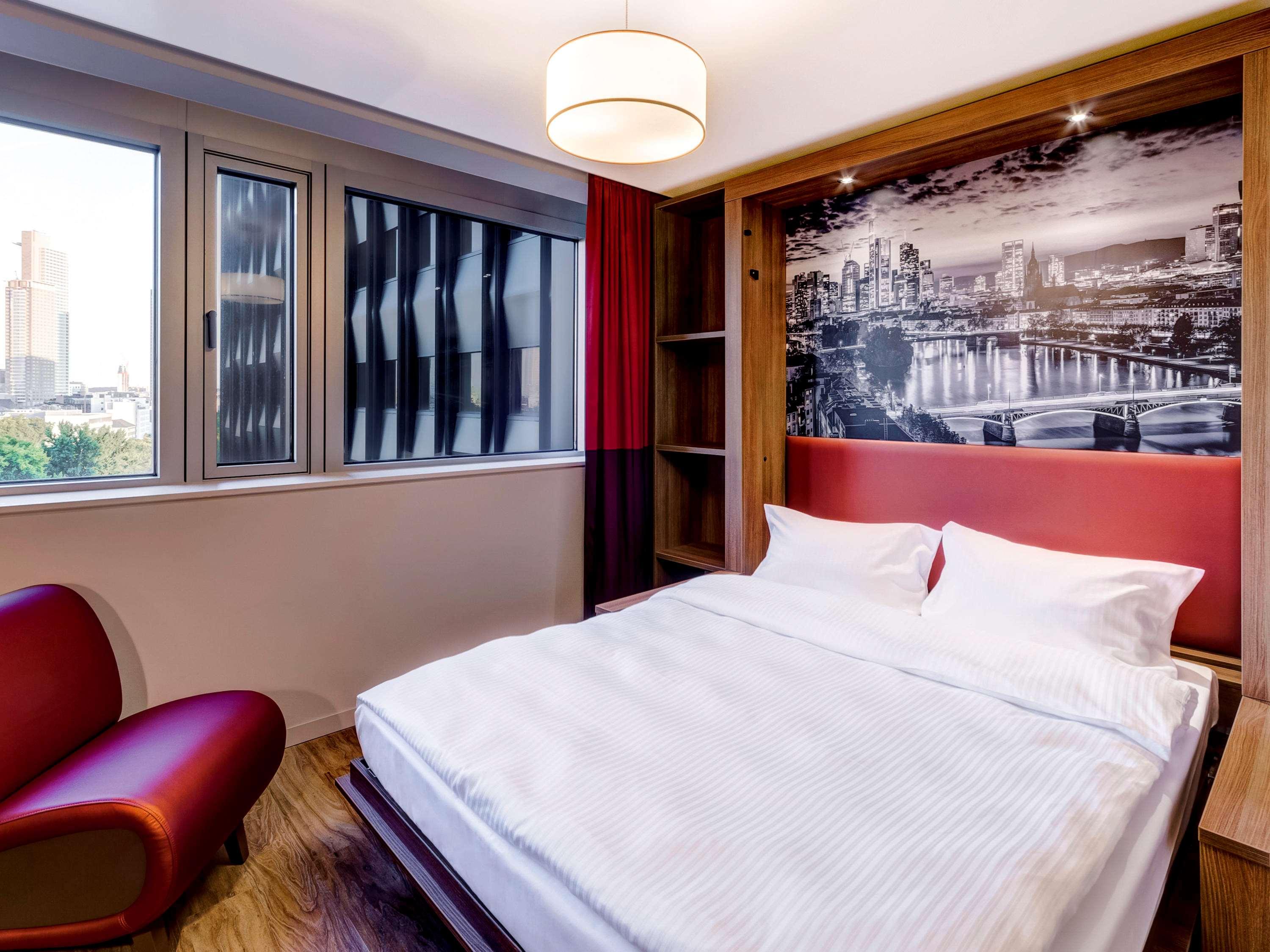 هتل Aparthotel Adagio Frankfurt City Messe فرانکفورت