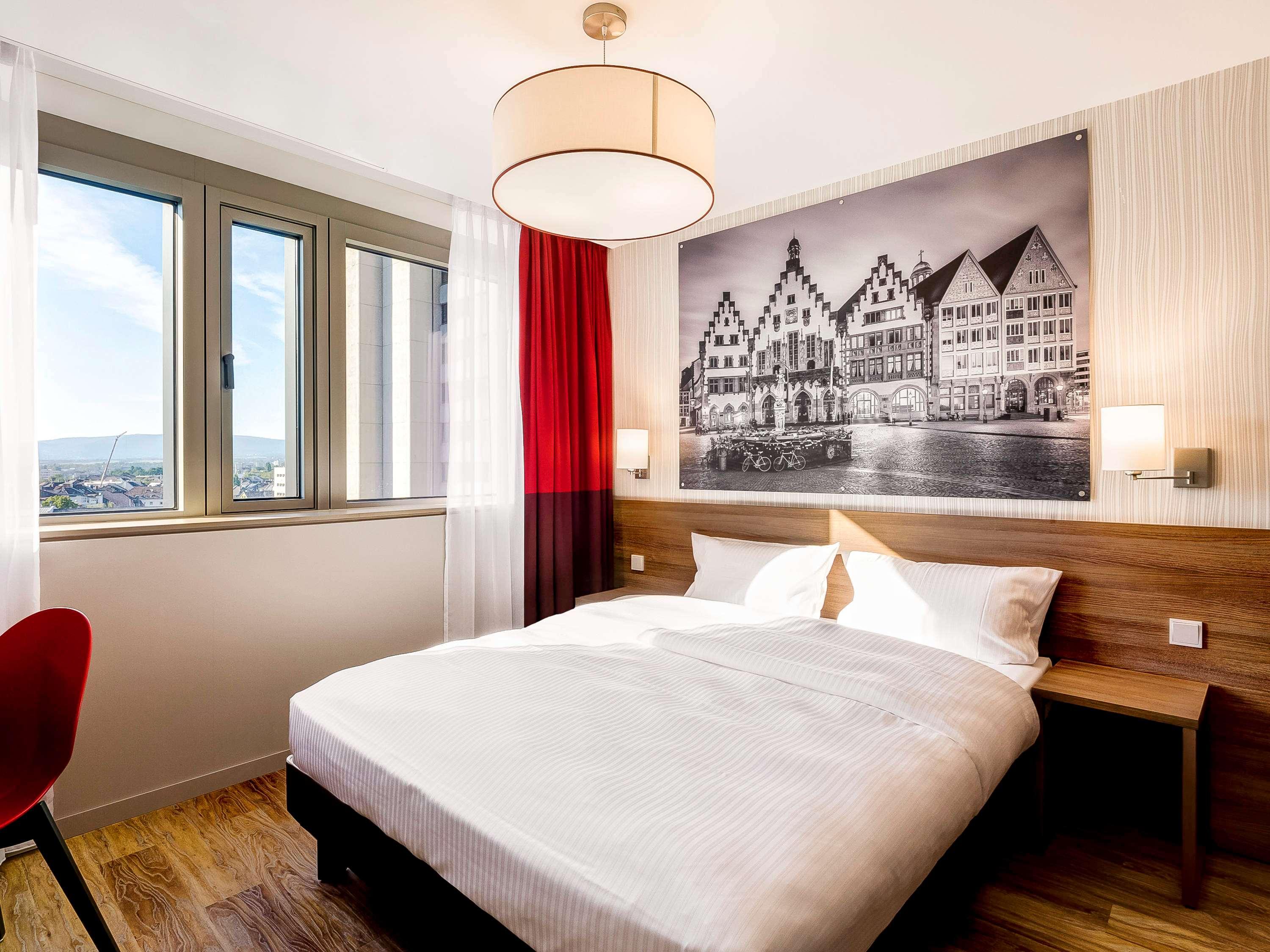 هتل Aparthotel Adagio Frankfurt City Messe فرانکفورت