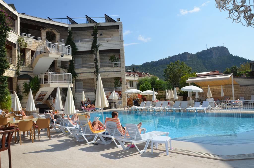 هتل Havana Hotel کمر