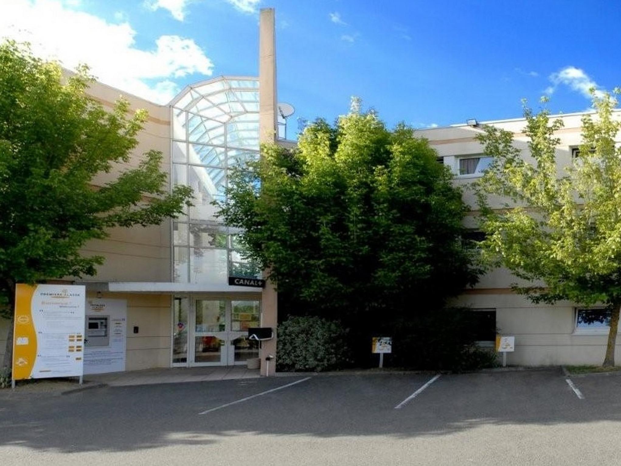 هتل Hôtel hotelF1 Maurepas Maurepas