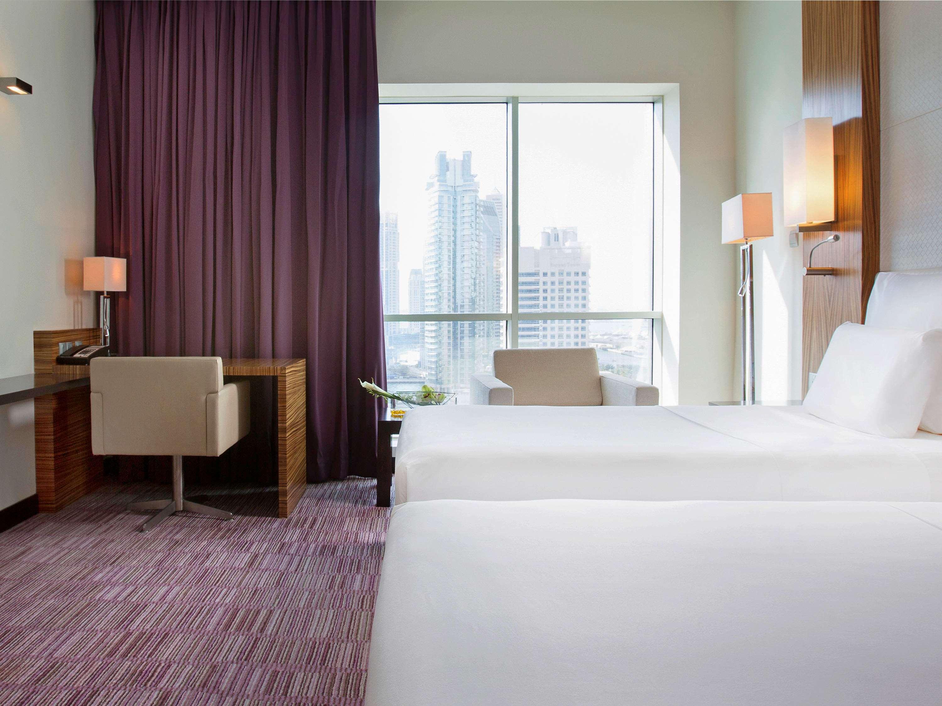 تصاویر Hotel Pullman Dubai Jumeirah Lakes Towers - Hotel & Residence
