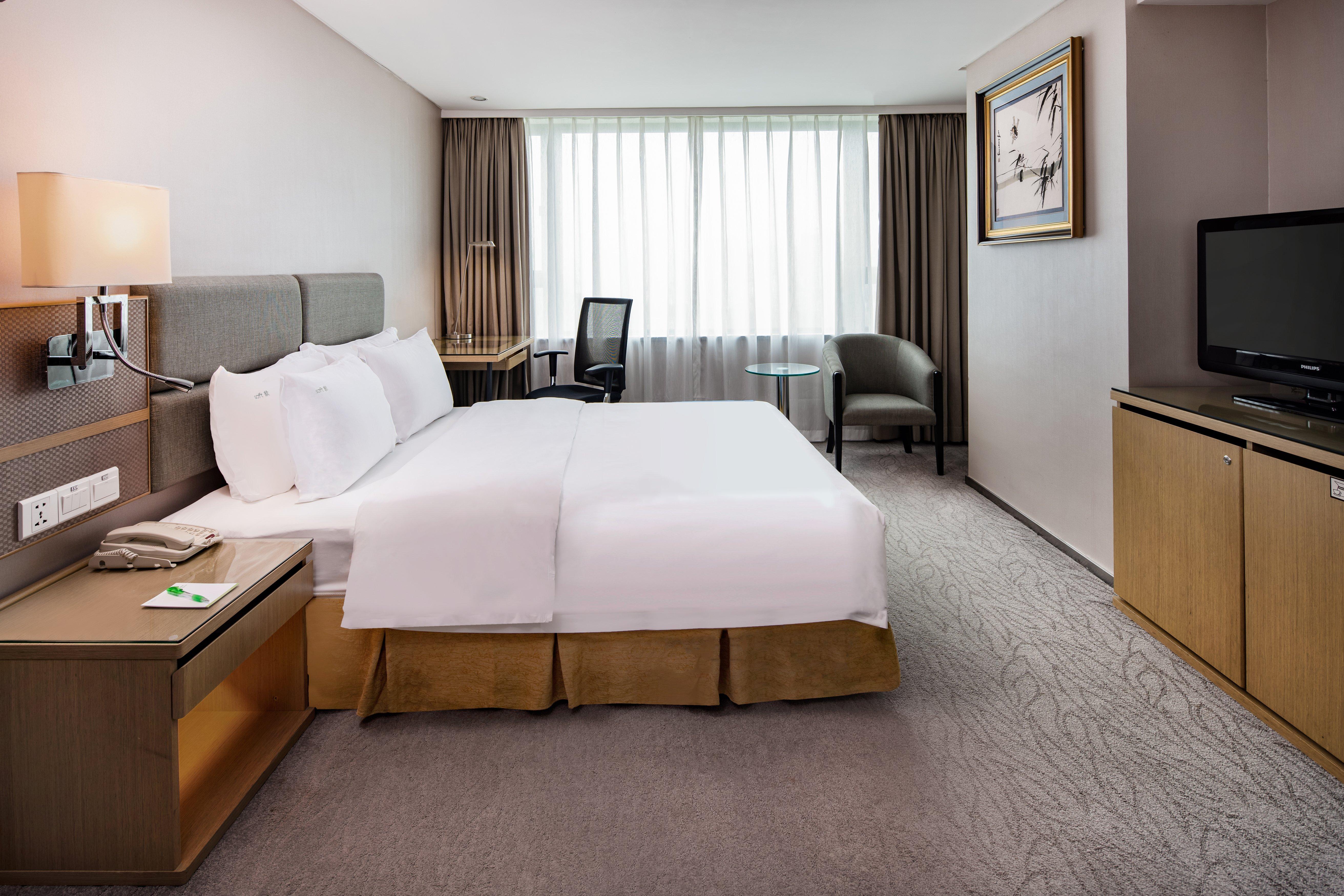 هتل Holiday Inn Riverside Wuhan