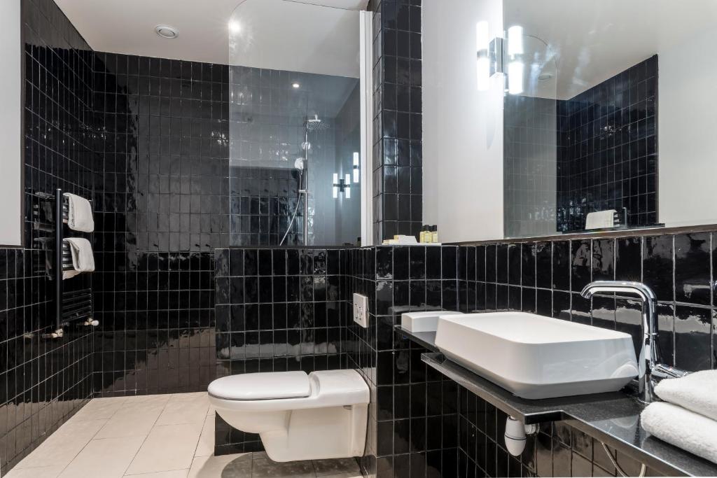 هتل Hôtel Le Versailles Versailles