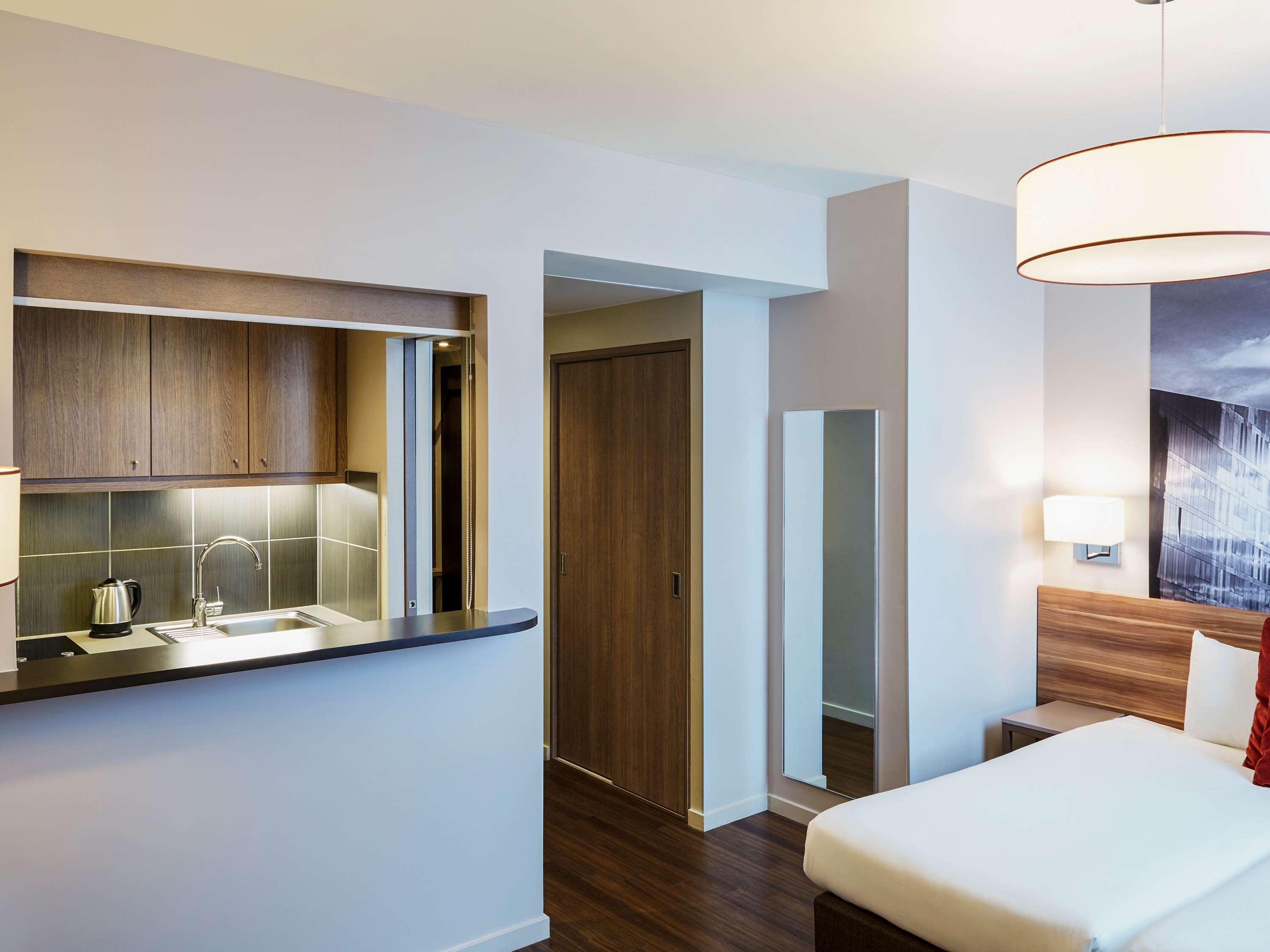 هتل Aparthotel Adagio Liverpool City Centre لیورپول