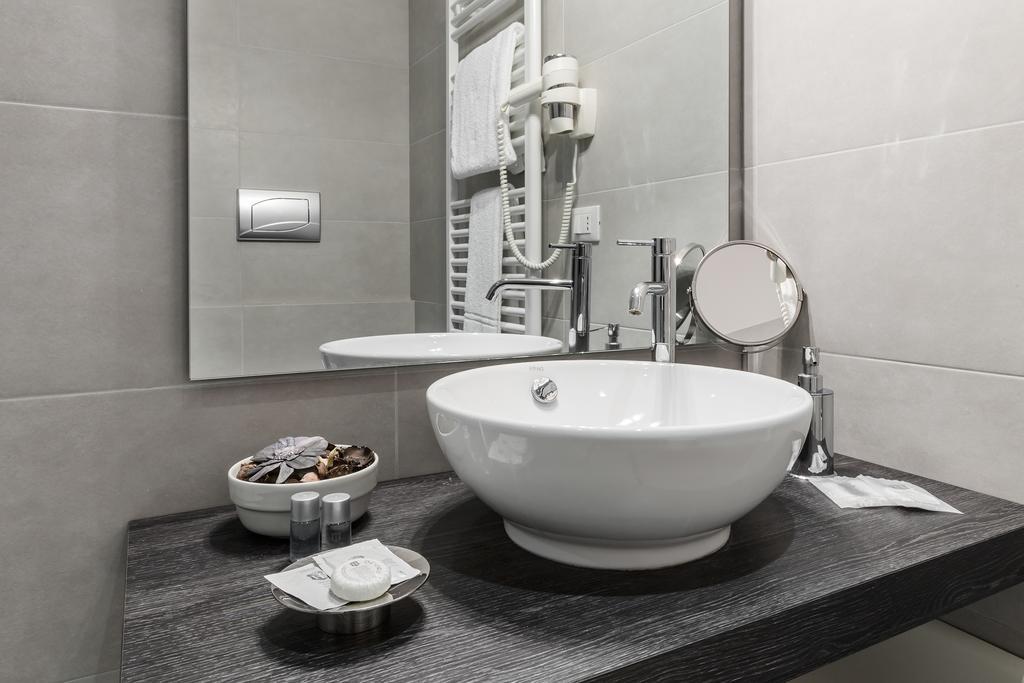 هتل Studio Inn De Angeli میلان