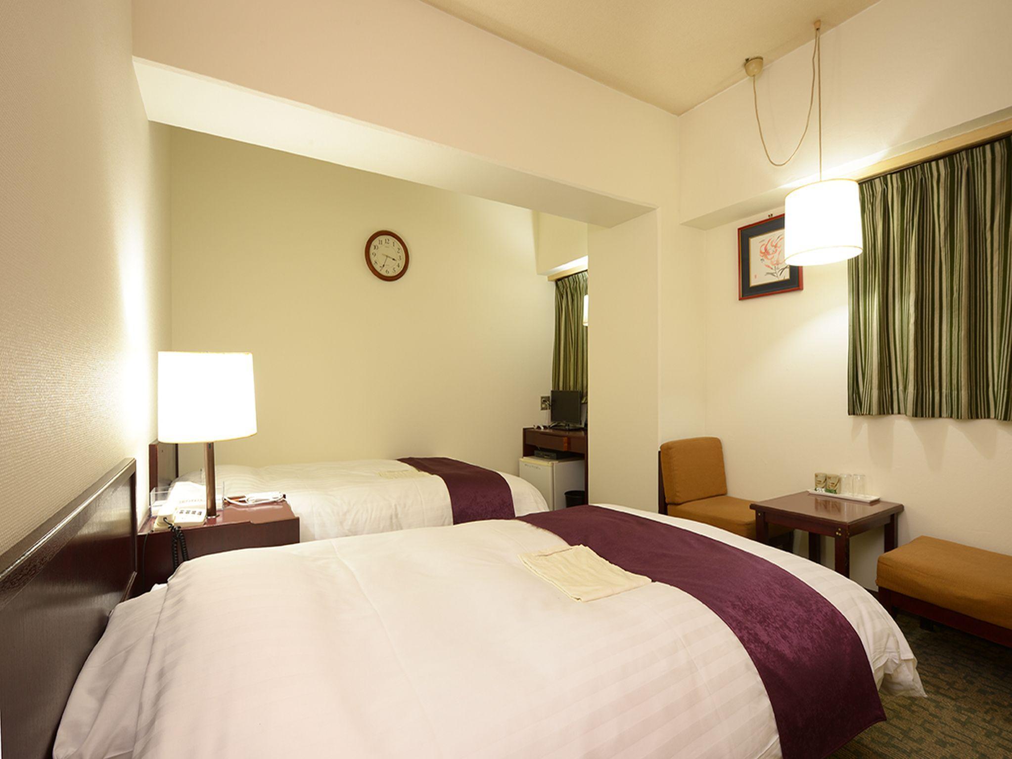 هتل Ueda Plaza Hotel اودا