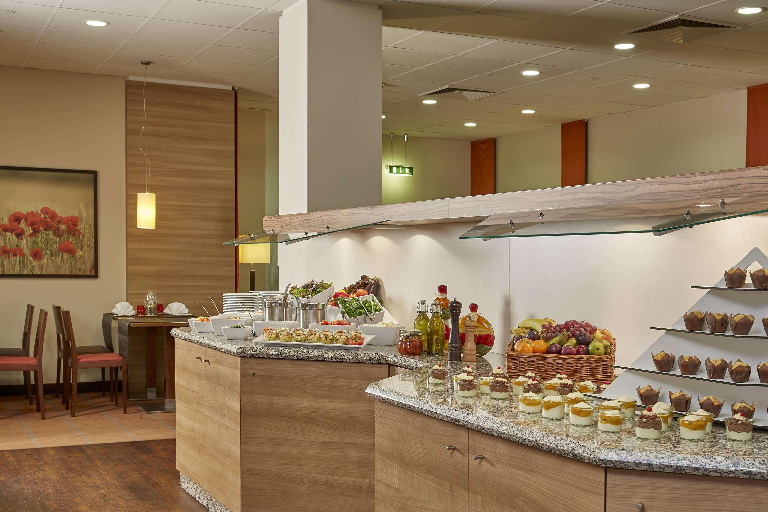 هتل H+ Hotel Darmstadt Darmstadt