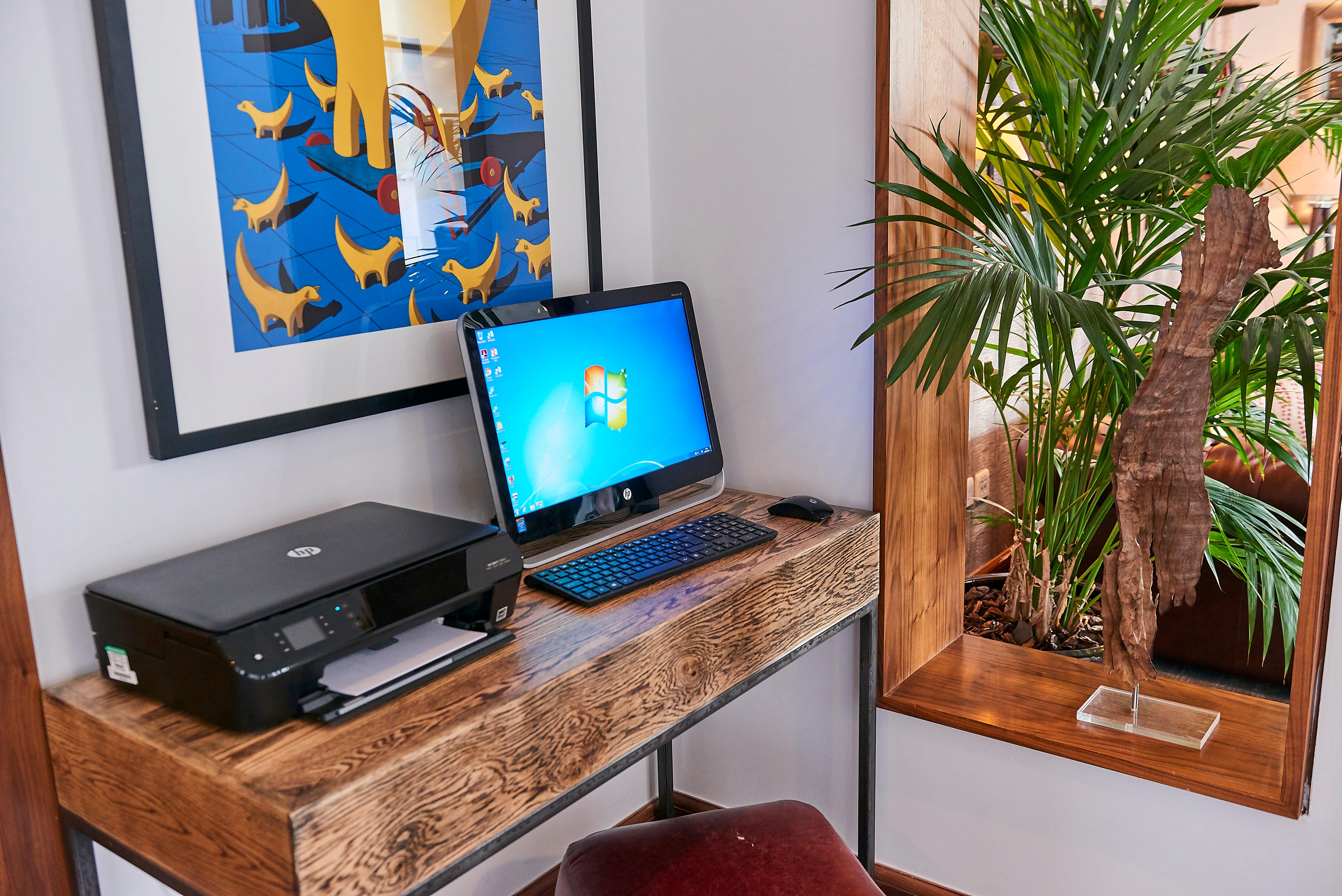 هتل Staybridge Suites Liverpool لیورپول