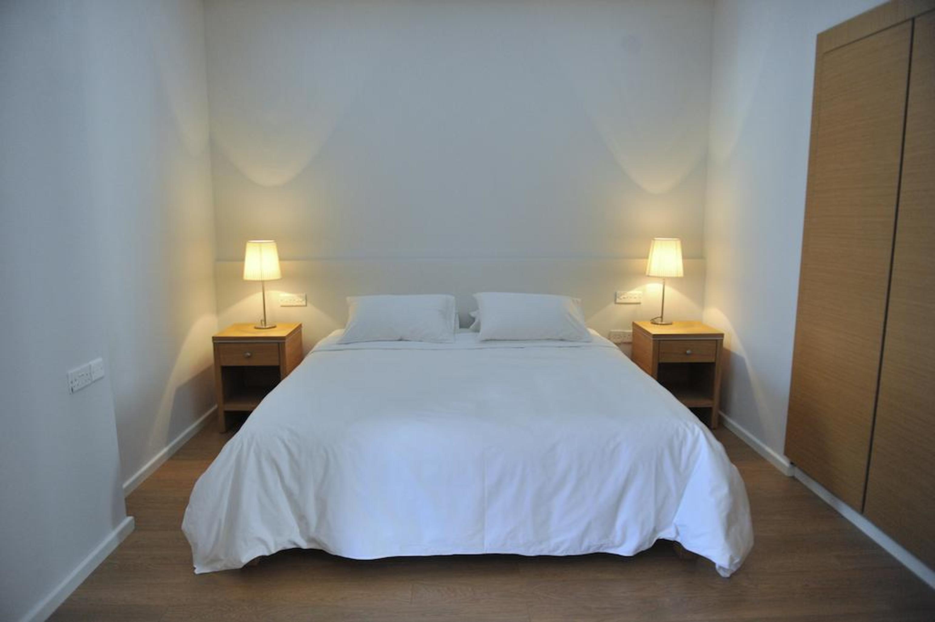 هتل E-Hotel Pervolia