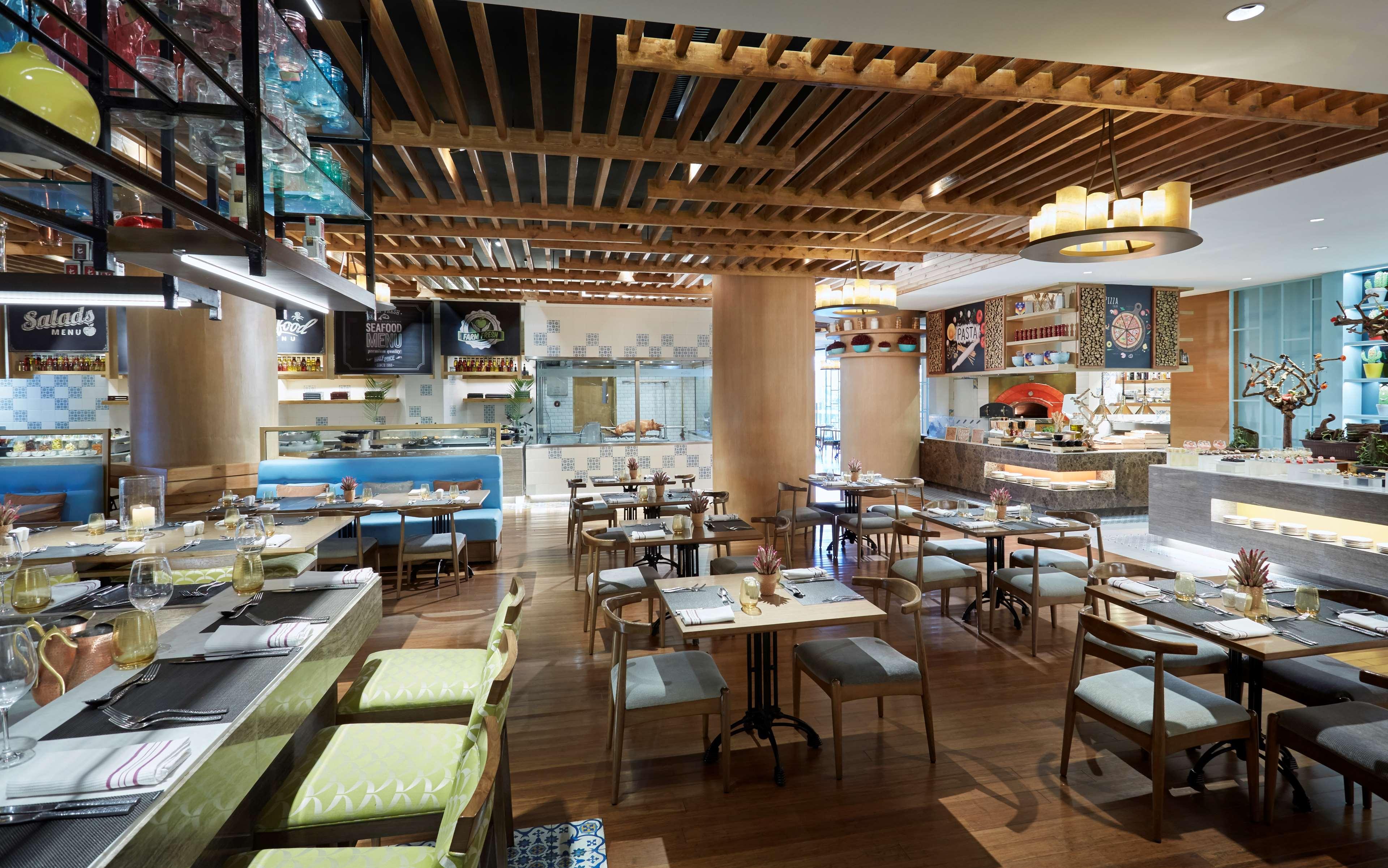 Alibaba https://cdn.alibaba.ir/ostorage/hotel/images/3C574E40/091A851176CCECBED0448C43DC57CAD9.jpg