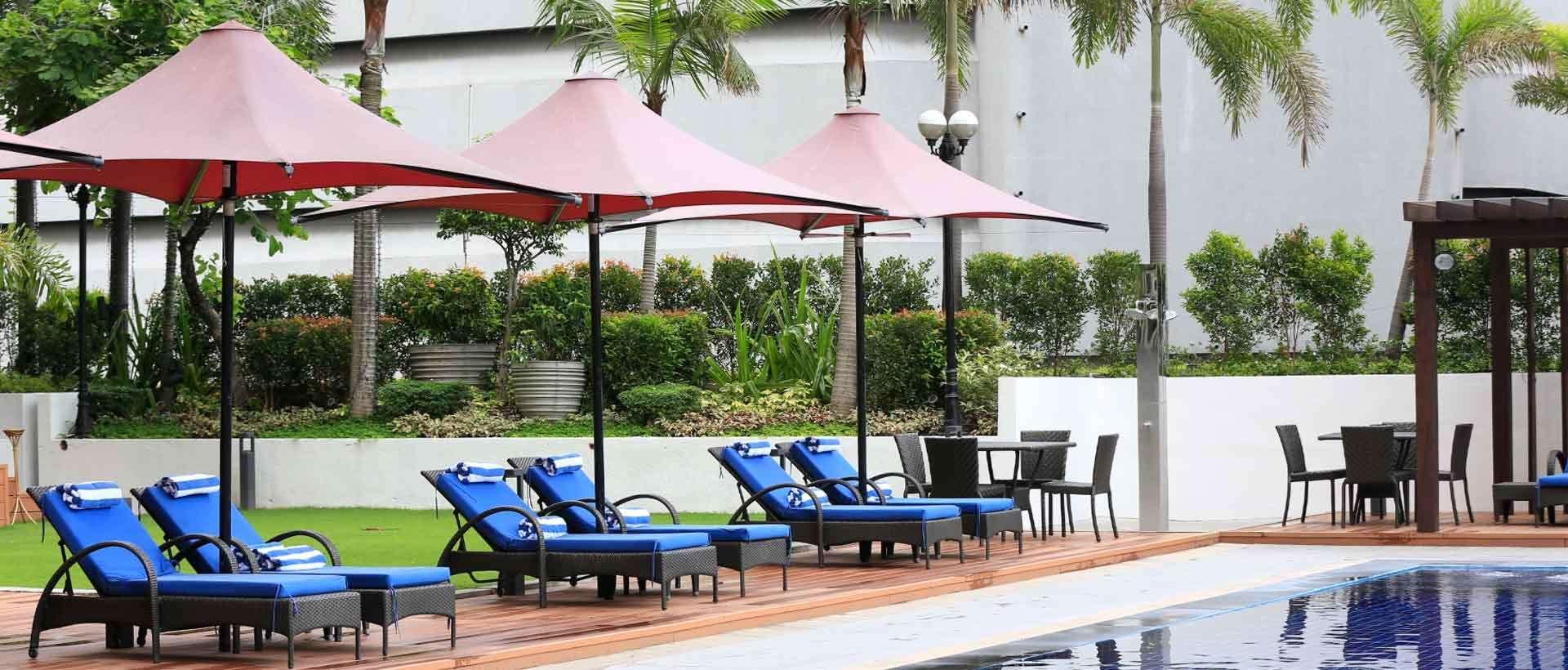 هتل Dusit Thani Manila مانیلا