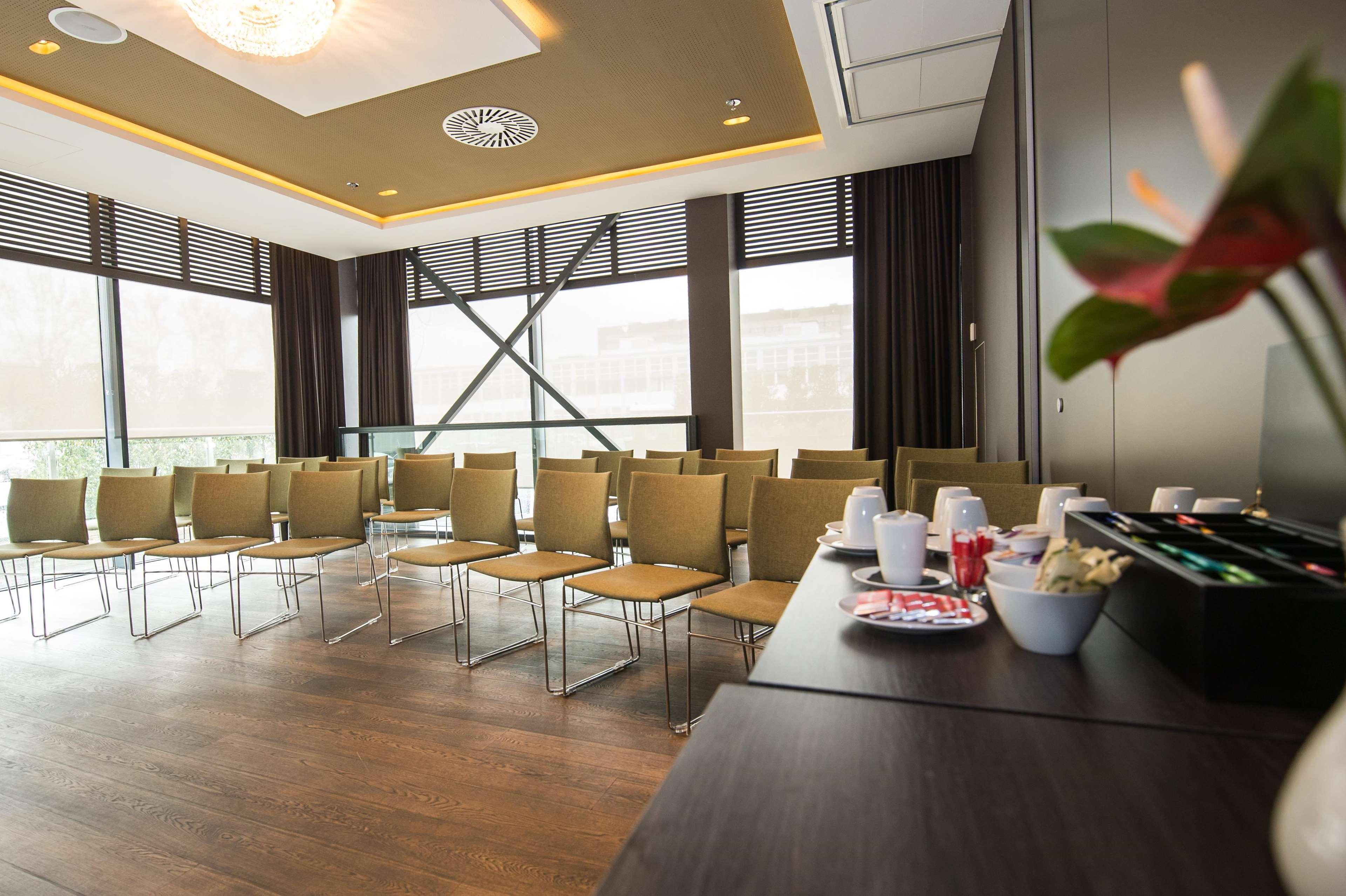 هتل کورندون سیتی آمستردام آمستردام