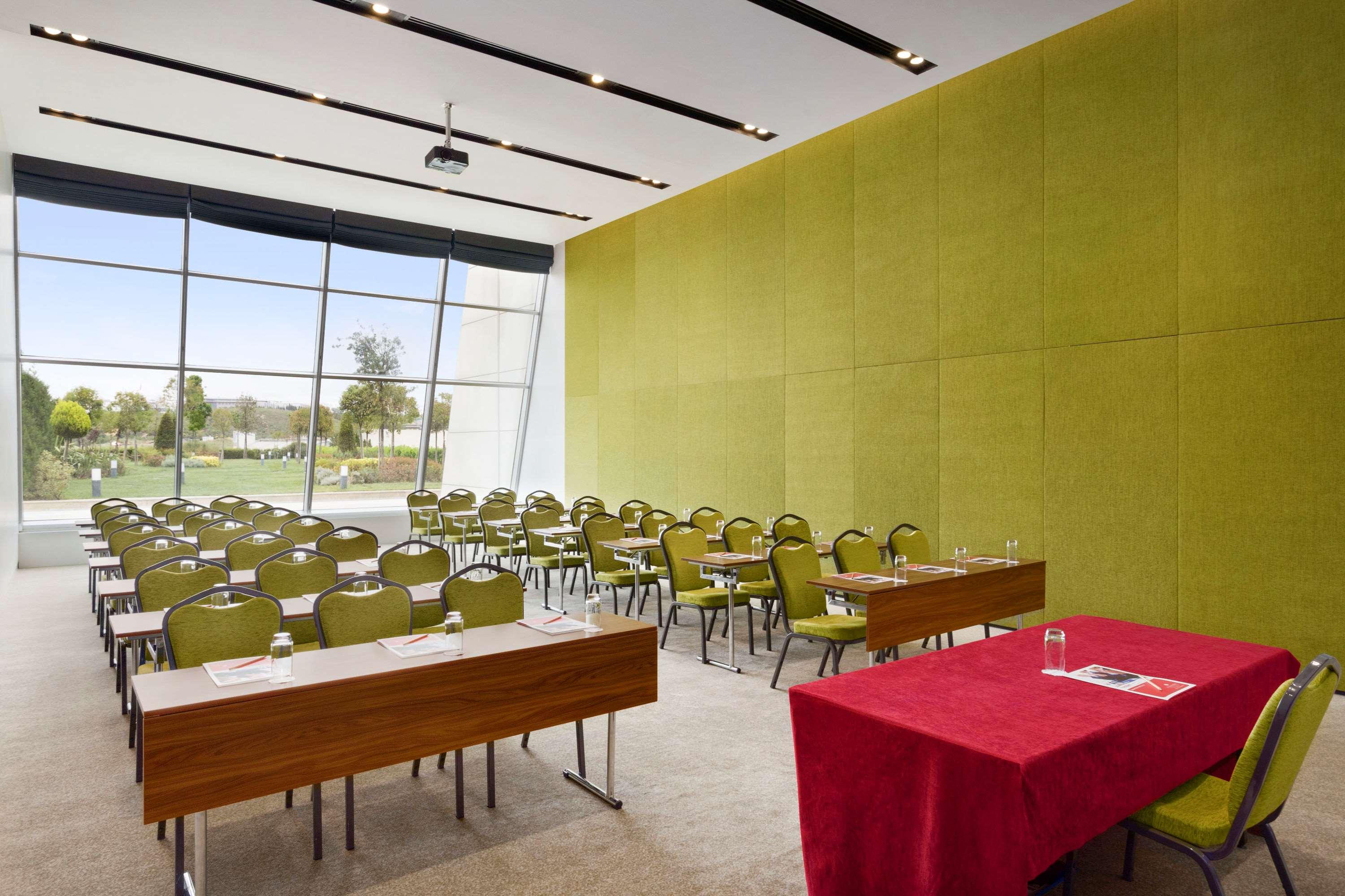 هتل Ramada Plaza by Wyndham Istanbul Asia Airport استانبول