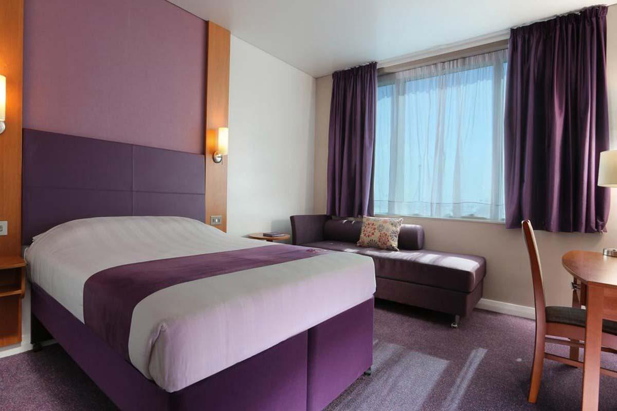 عکس های Hotel Premier Inn Dubai Silicon Oasis