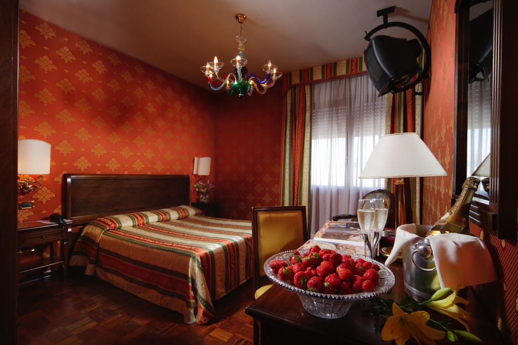 هتل Venice Hotel Villa Dori ونیز