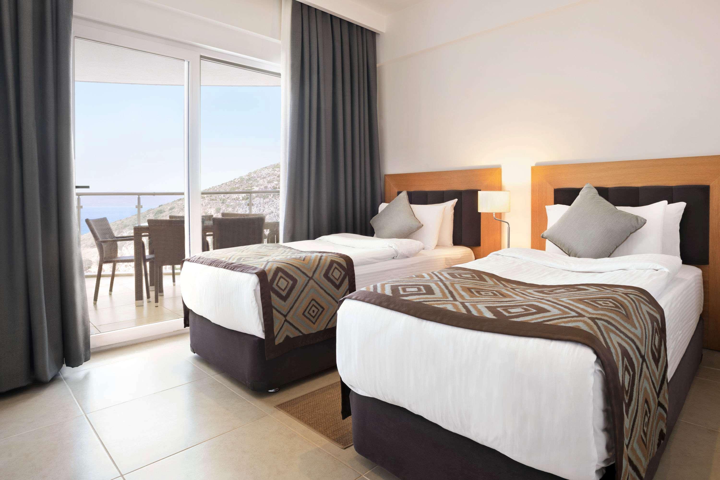 Hotel Ramada Hotel & Suites by Wyndham Kusadasi