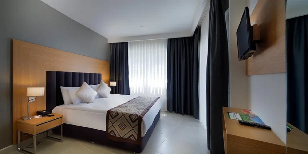 Hotel Ramada Hotel & Suites by Wyndham Kusadasi