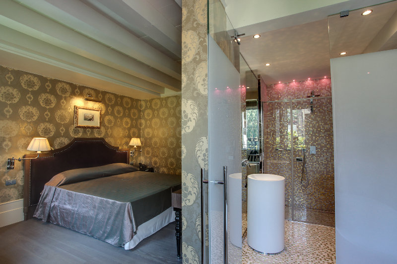 هتل Hotel Moresco ونیز