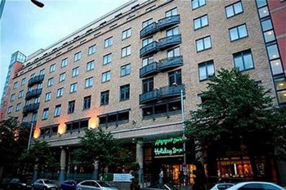 Alibaba https://cdn.alibaba.ir/ostorage/hotel/images/401F6A7E/D9503D39B8AB3294C0E0EA84D9F21454.jpg