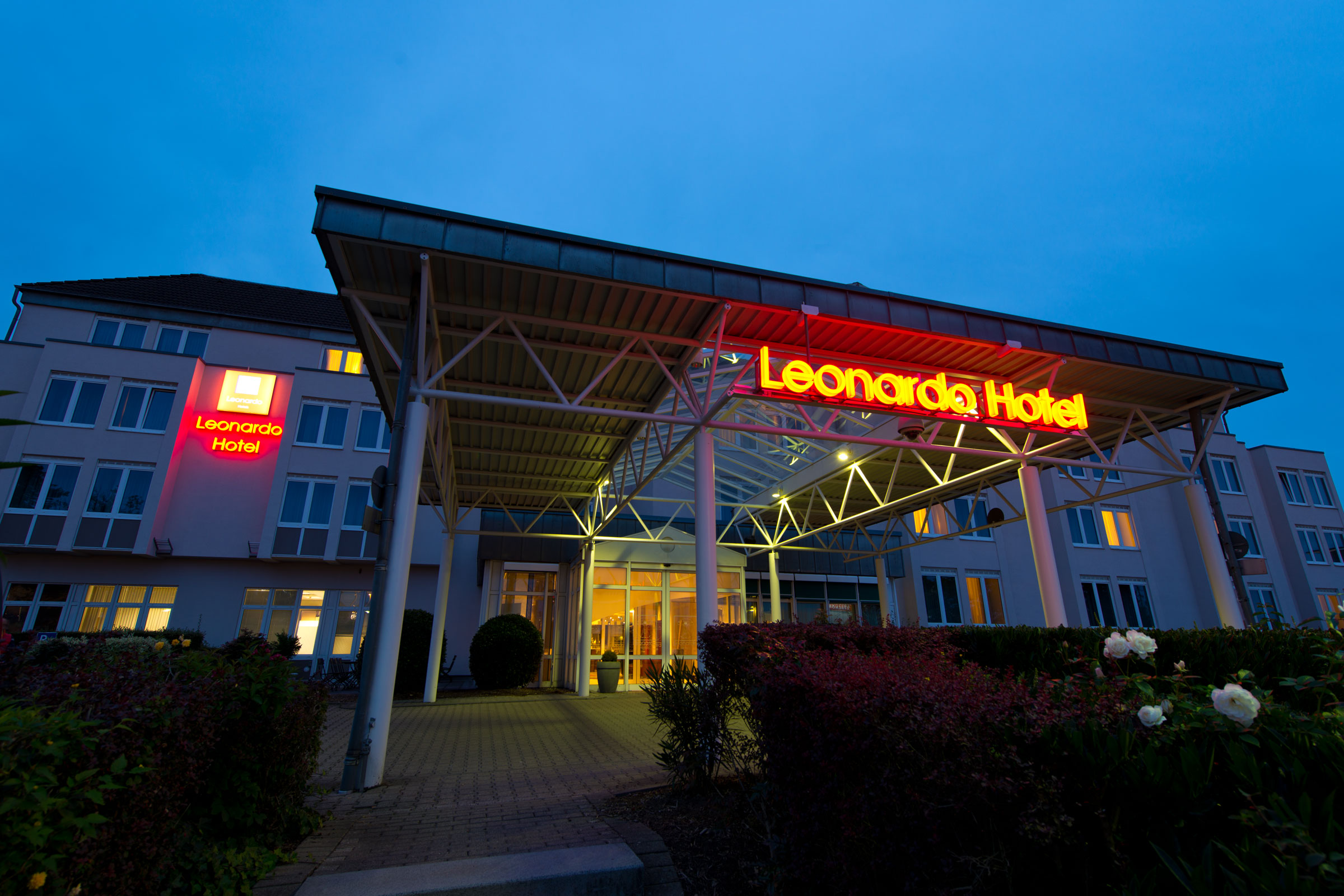 Alibaba https://cdn.alibaba.ir/ostorage/hotel/images/403D0889/E585DF95887FE1D1909D33F824FC2E60.jpg