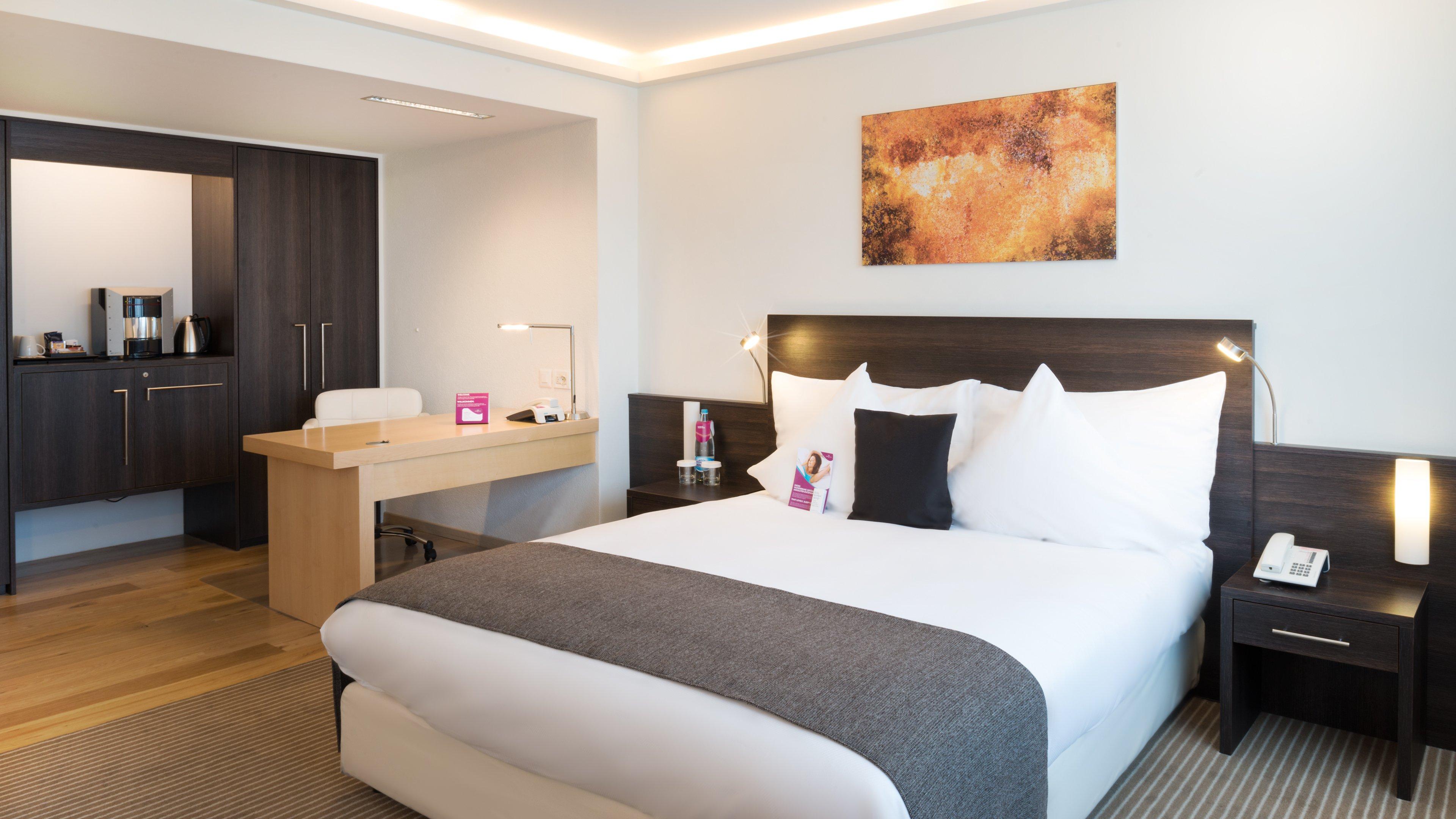 هتل Crowne Plaza Zurich زوریخ