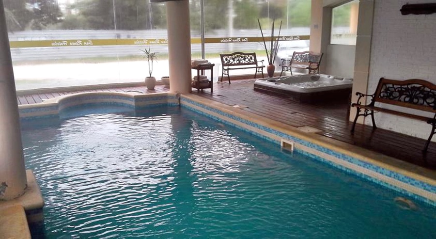 هتل San Remo لارناکا