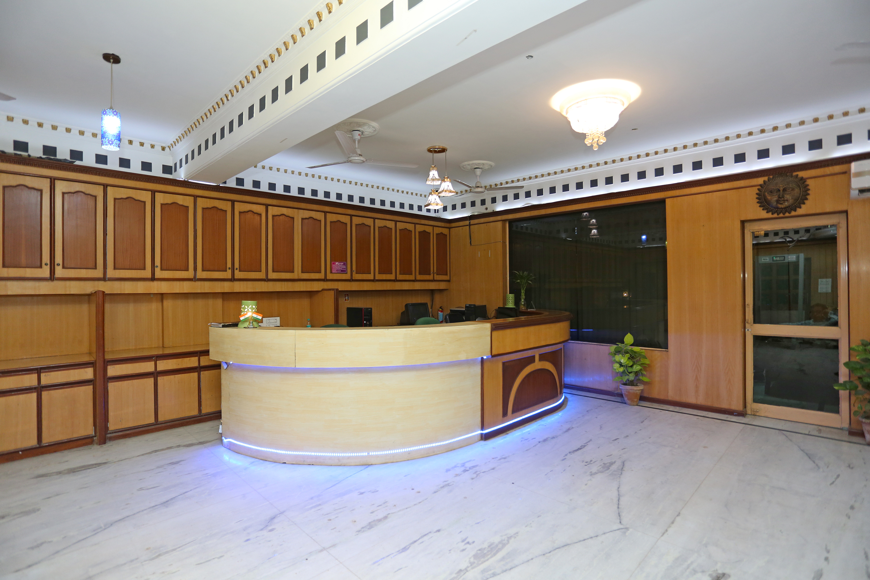 هتل Hotel Le Mount New Delhi