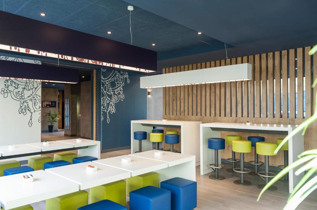 هتل ibis budget Malaga Aeropuerto Avenida Velazquez مالاگا
