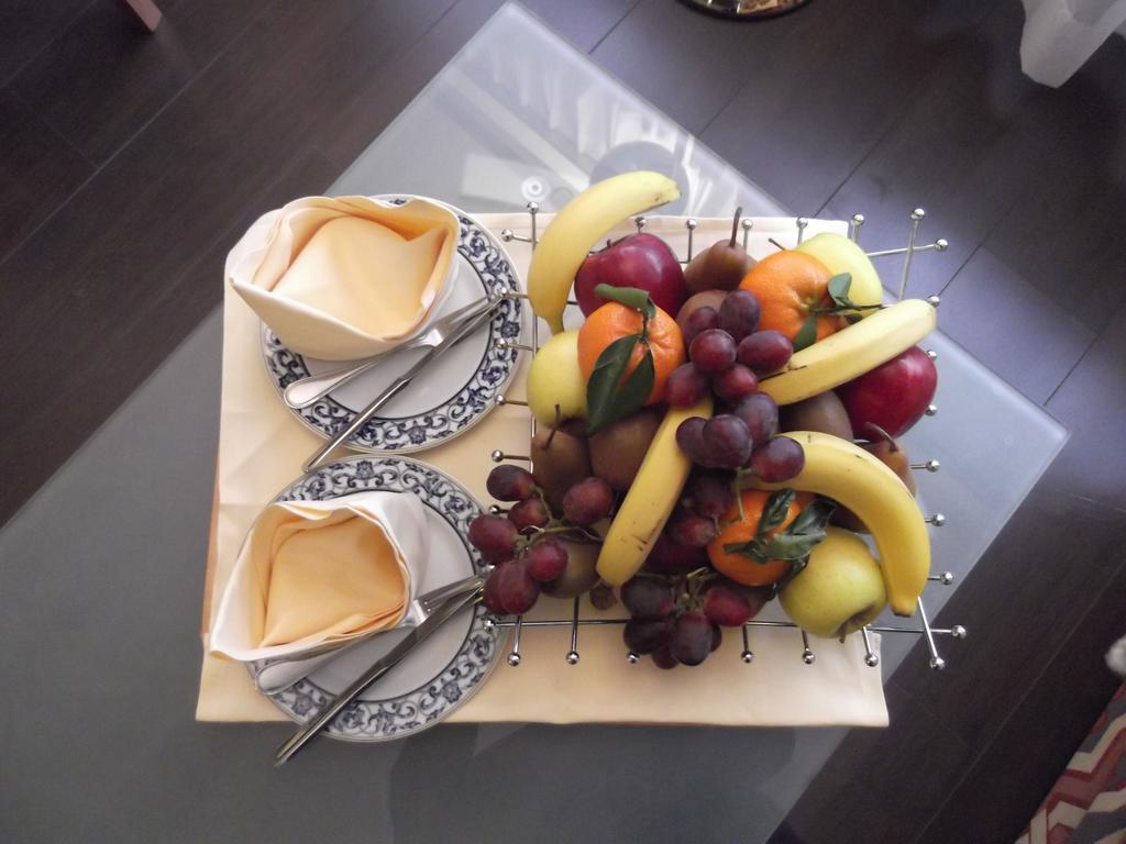 هتل Hotel Century Genève ژنو