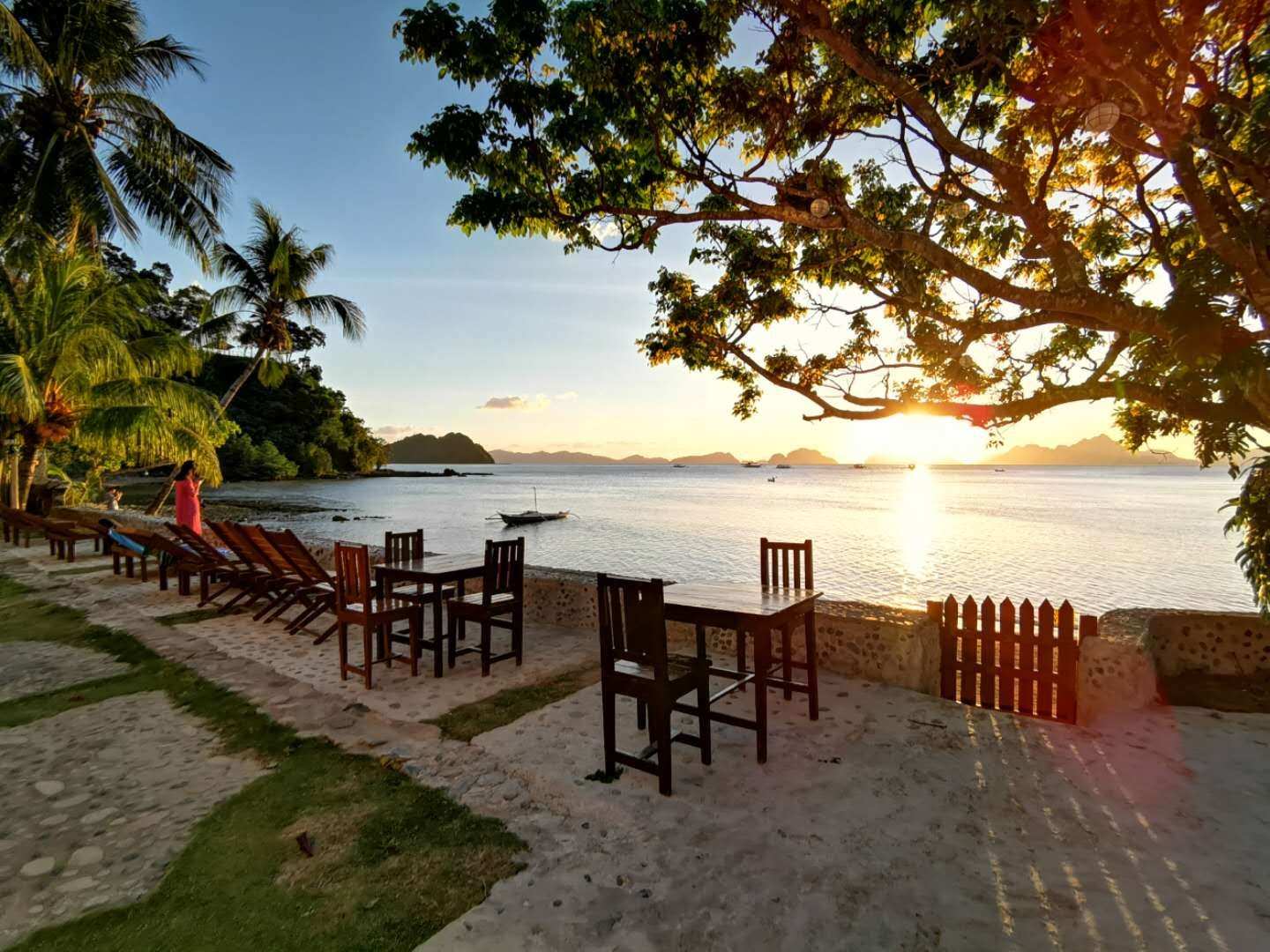 Hotel El Nido Four Seasons Beach Resort